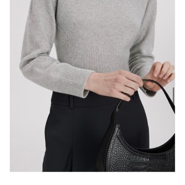 RECTO WOOL CUT DETAIL KNIT