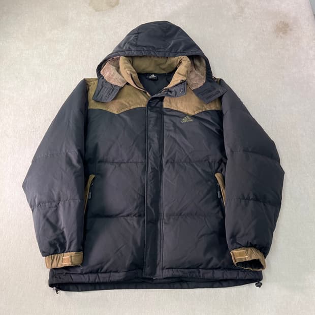 105 아디다스 스웨이드 덕다운 패딩