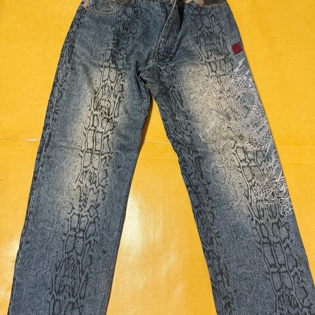 Karakuri tamashi 데님