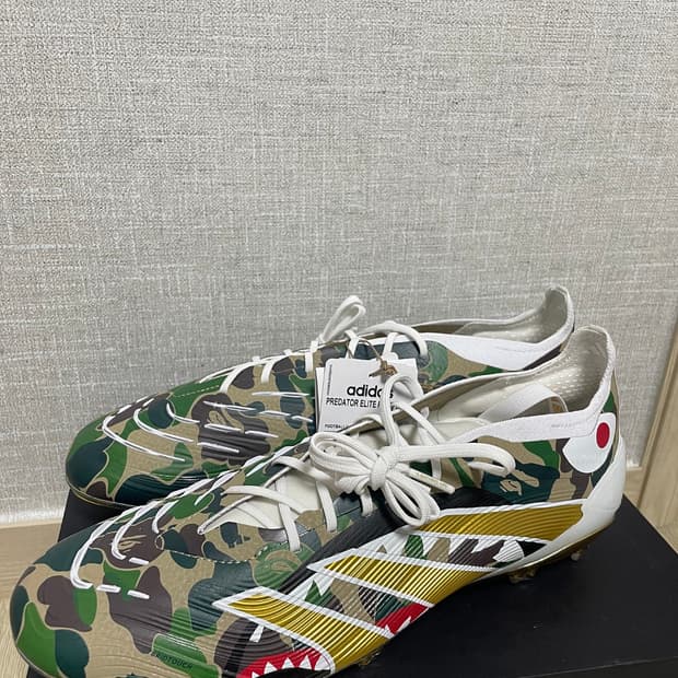 [새상품] BAPE 아디다스 프레데터 270