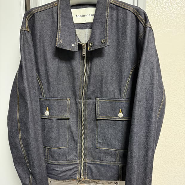 앤더슨밸 벨티드 데님 자켓