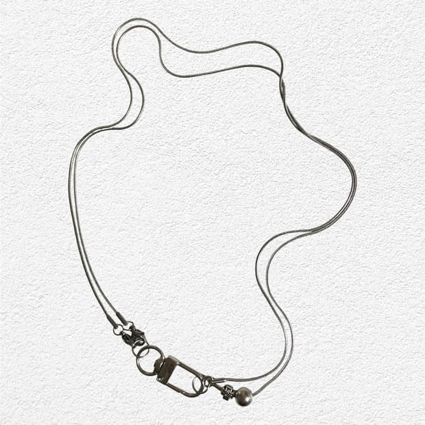Sliver cross necklace