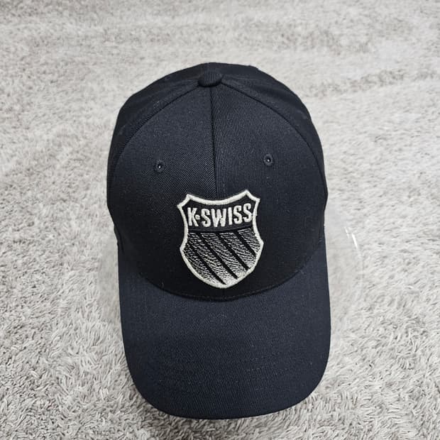 K-Swiss 검정색 볼캡 새제품