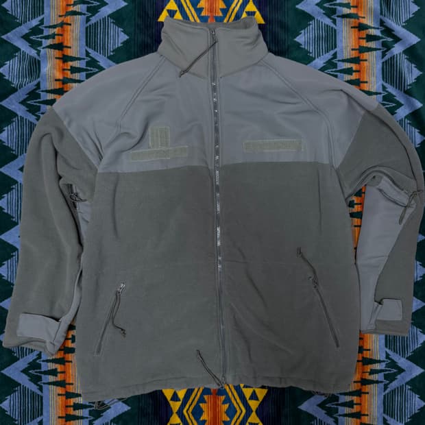 PECKHAM 밀리터리 플리스