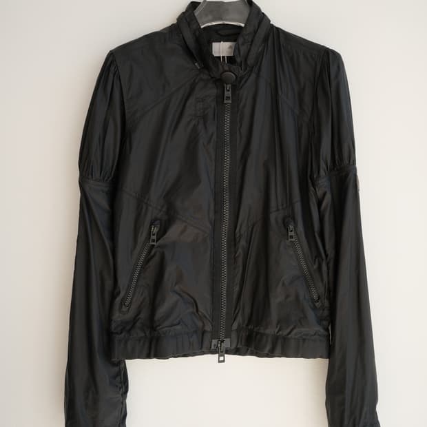 Stella McCartney x adidas Run PERF Jkt