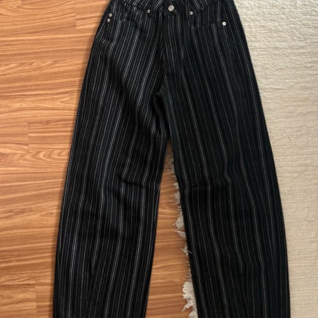 스트라이프 벌룬 진