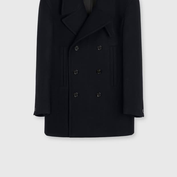 타일레 25FW 피코트 구해봐요