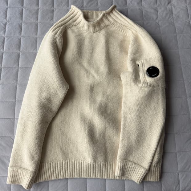 CP컴퍼니 롤넥 니트