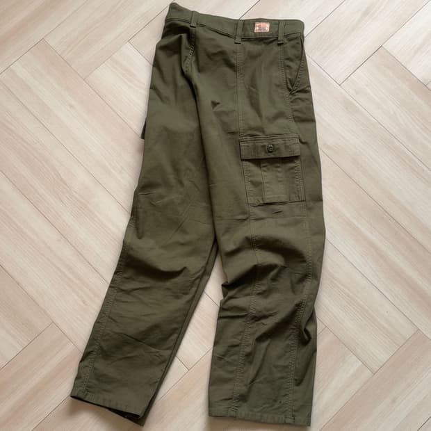 [SOMETHING] Olive Cargo Trousers