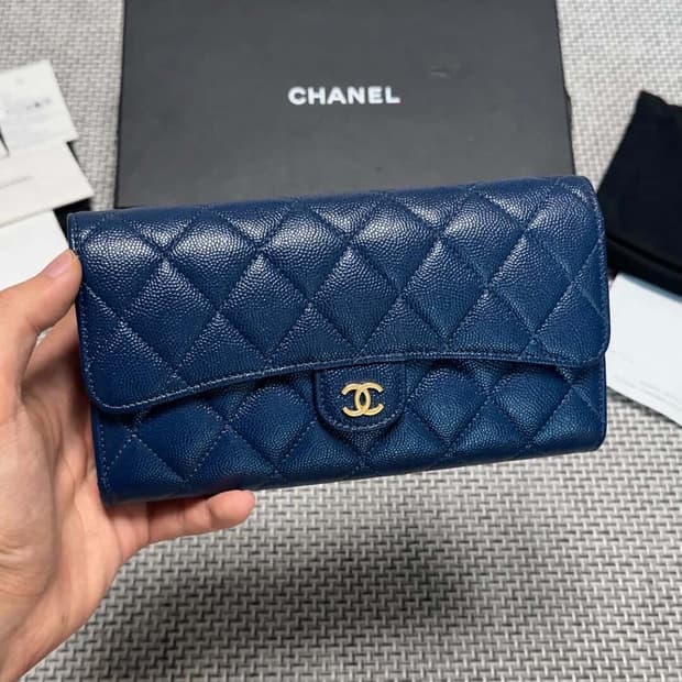 샤넬 27번대 금장 장지갑