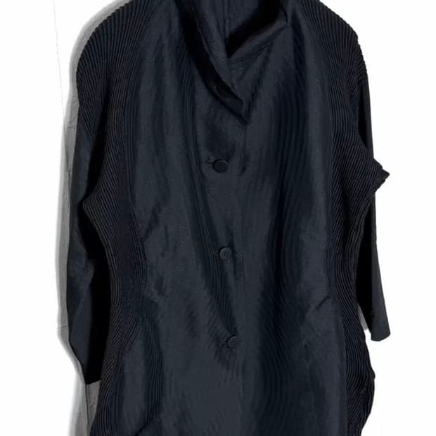 이세이미야케 플리츠 자켓