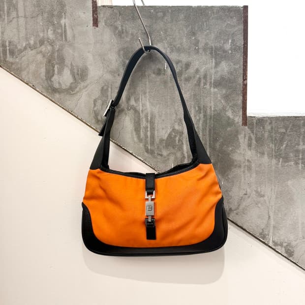 구찌 오렌지 재키 나일론 레더 호보백