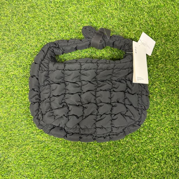 [코스] 퀼티드 미니백 (구름백)