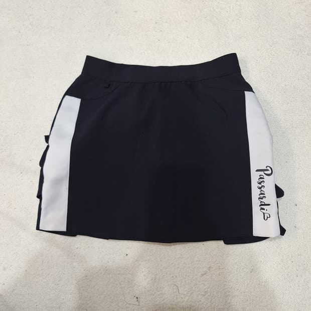 파사디  큐롯스커트64(허리밴드)상태좋음