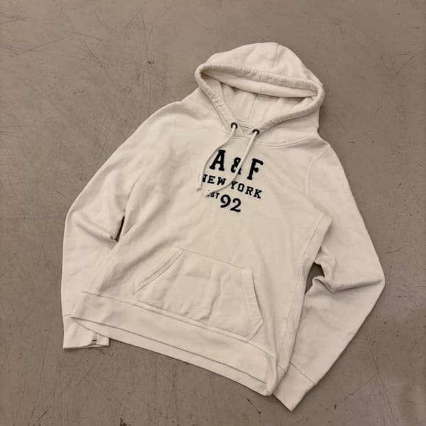 아베크롬비 화이트 빅로고 후드티