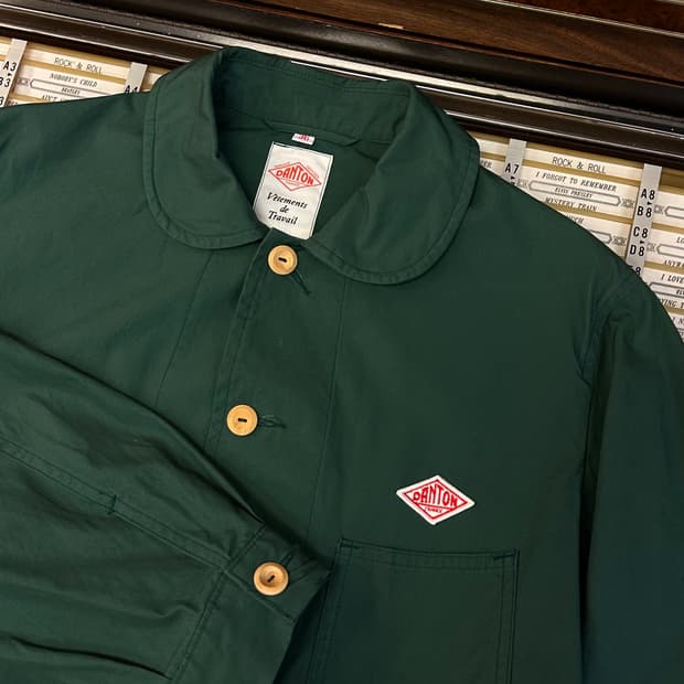 단톤 라운드 카라 그린 자켓