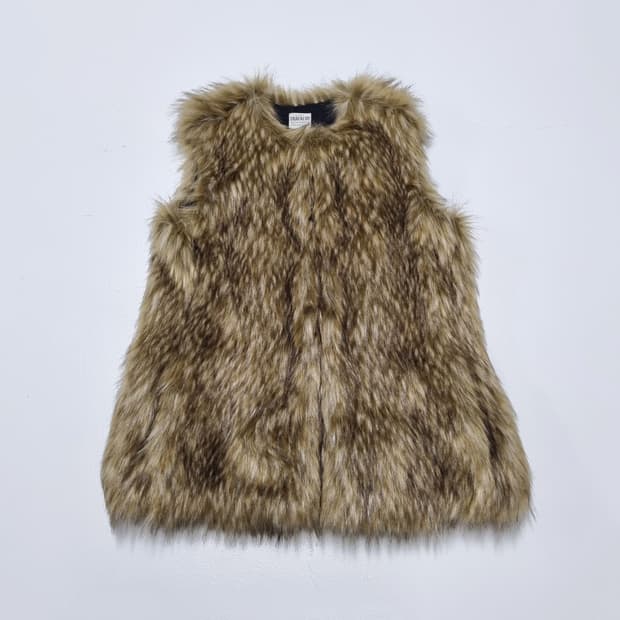 자라 페이크 폭스퍼 베스트 - M