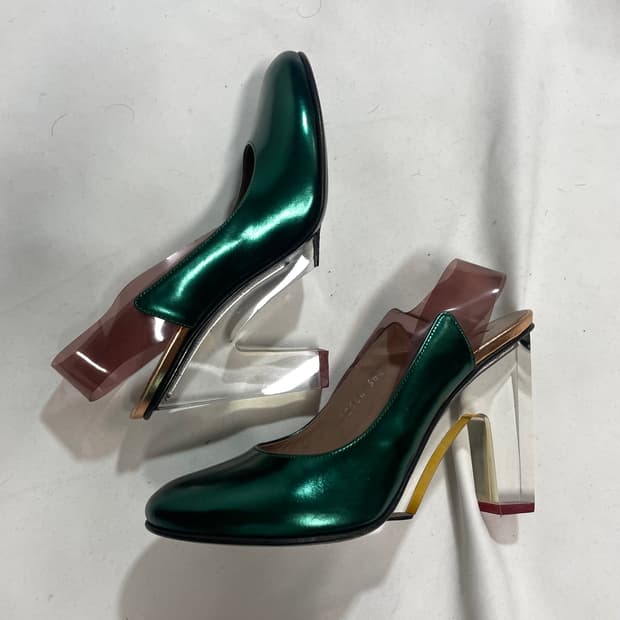 드리스반노튼 클리어힐 펌프스