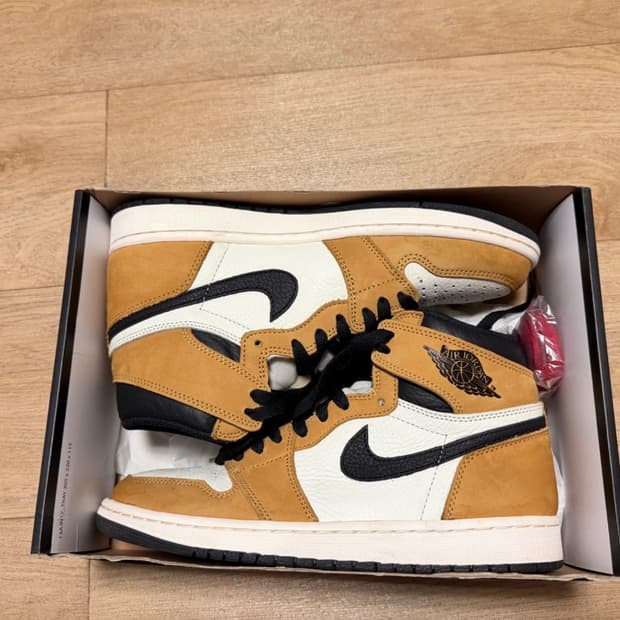 조던1 하이 루키 270