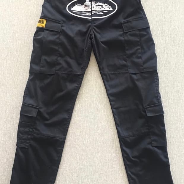 코르테이즈 게릴라즈 카고