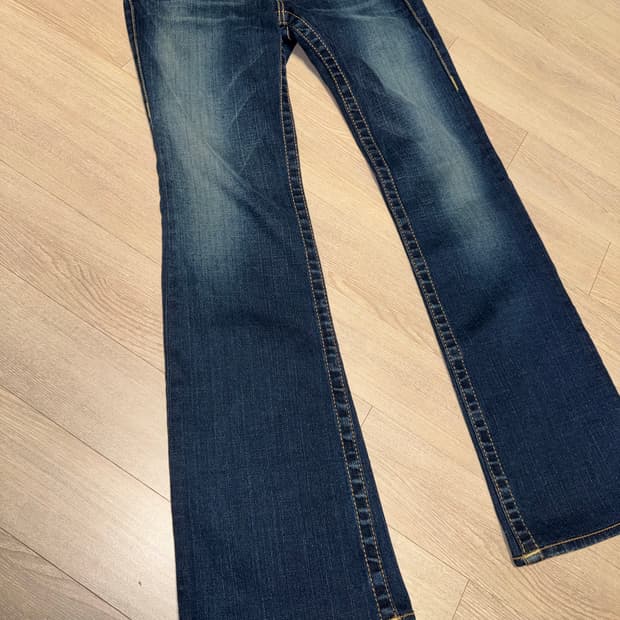 Truereligion 트루릴리젼 데님 청바지 부츠컷