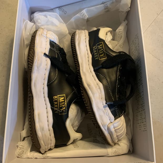 (급처)메종 미하라 야스히로 피터슨23 OG 솔 레더 로우탑 스니커즈 블