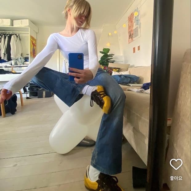 아디다스 웨일스보너 235