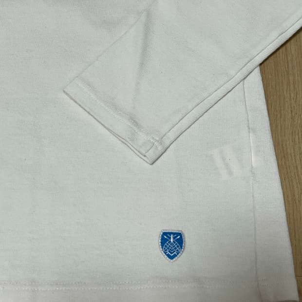 오르치발 화이트 롱슬리브