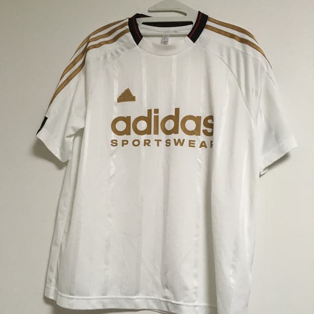 아디다스  하우스 오브  티로 화이트 m (손흥민 착용)