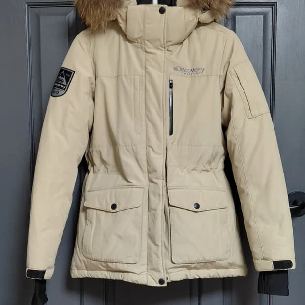 디스커버리 여성 패딩 90사이즈