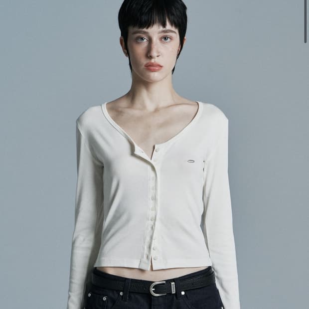 시너진 버튼 롱 슬리브 가디건 크림