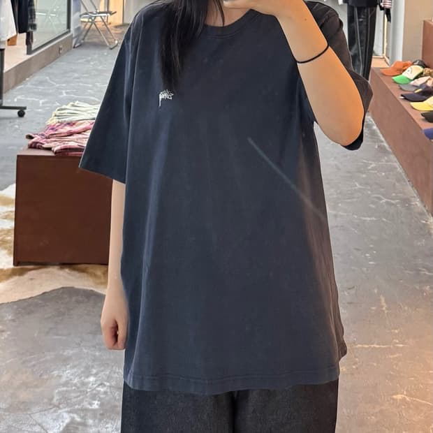 스투시 스몰로고 네이비 반팔 H3213