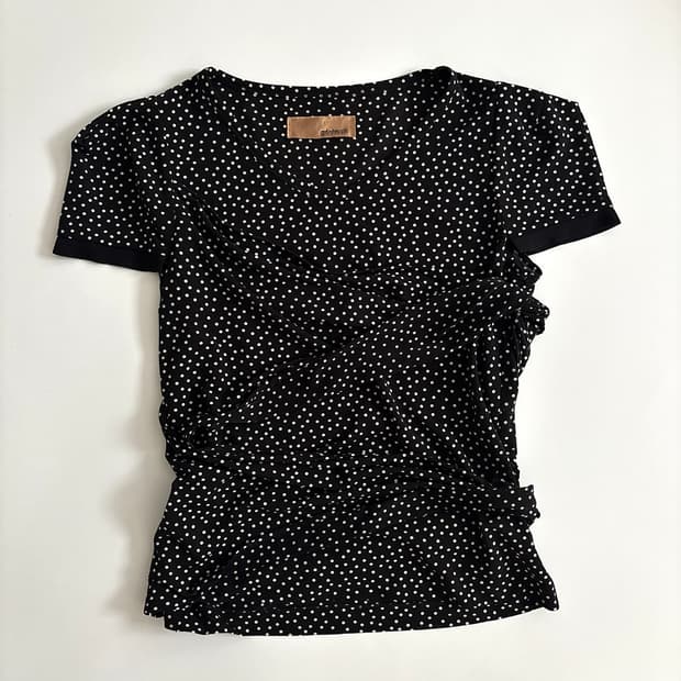dot blouse
