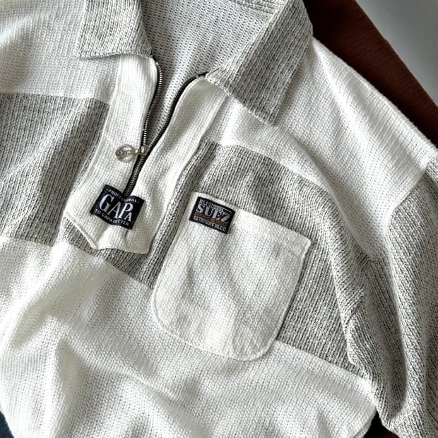 Loose gauge knit fabric polo tee