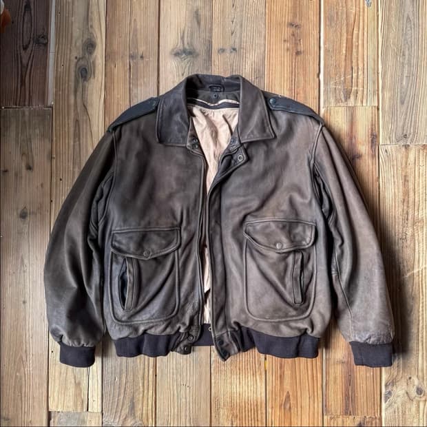 빈티지 미군 타입 A-2 오일 왁스 카우하이드 자켓