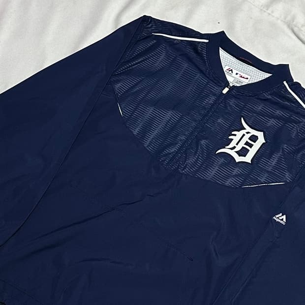 L 마제스틱 디트로이트 타이거즈 네이비 웜업