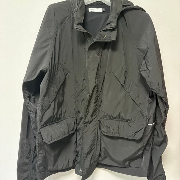 팝 트레이딩 컴퍼니 바람막이