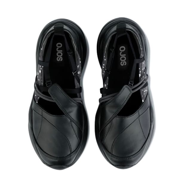 240) 오호스 Strap Toe Sneakers