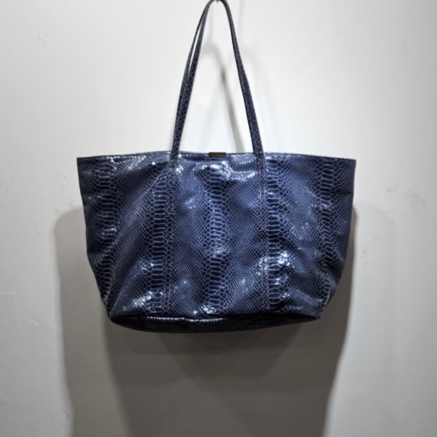 Safi  블루 뱀피무늬 쇼퍼백/숄더백