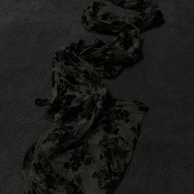 Vintage punk grunge mood scarf