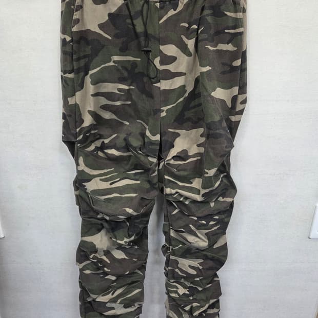 매스노운 카모 셔링팬츠 L
