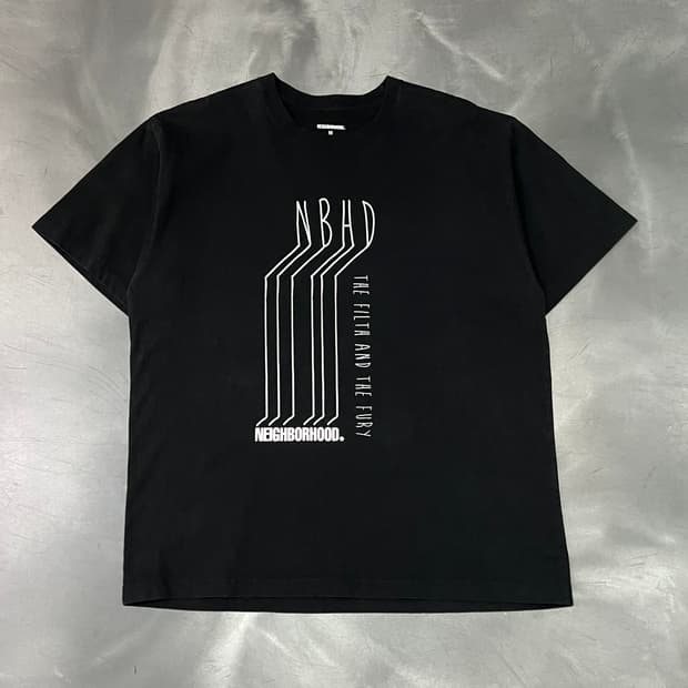  네이버후드 롱레그 프린팅 반팔티 y15969