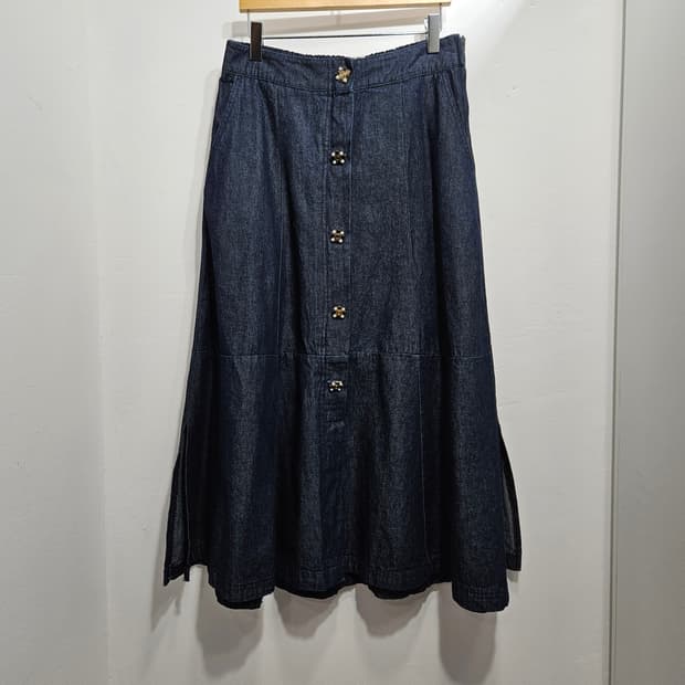 까사렐(cacharel) 슬릿 A라인 데님 스커트