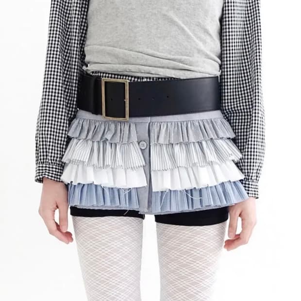 shop faerie back buckle cangcang skirt M