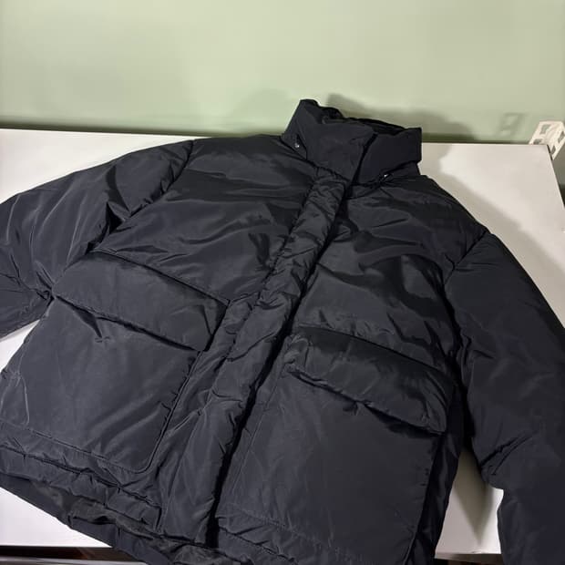 우먼FREE 라퍼지스토어 블랙 푸퍼 숏패딩