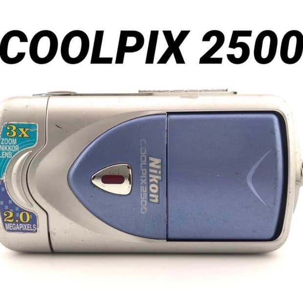 니콘 쿨픽스 2500 디카