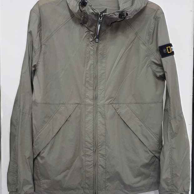 내셔널지오그래픽 남성 바람막이