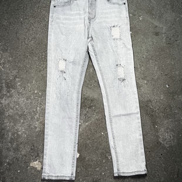 Distressed Repair skinny jeans
