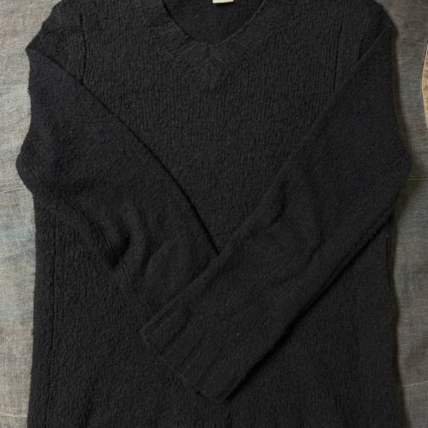 드리스 반 노튼 니트 롱슬리브