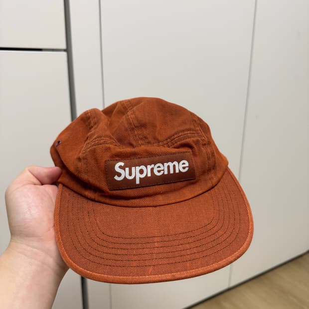 슈프림 오렌지 캠프캡